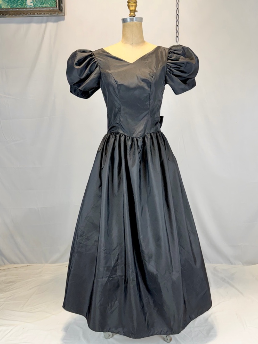 VINTAGE 80s black taffeta formal dress prom gown huge bow puff shoulder sleeve - Picture 3 of 11